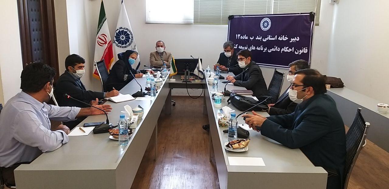 بررسی چالش ها و موانع مقررات ملی ساختمان برای مهندسان ناظر بررسی چالش ها و موانع مقررات ملی ساختمان برای مهندسان ناظر
